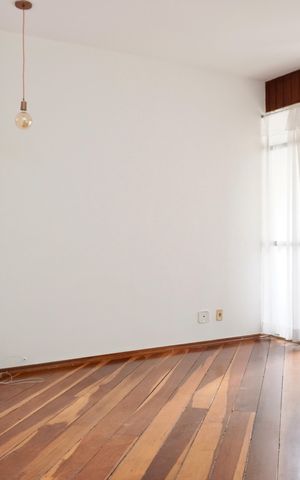 Apartamento à venda com 85m², 2 quartos e 1 vaga Apartamento à venda com 85m², 2 quartos e 1 vagaSala