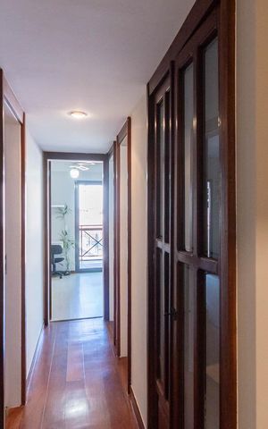 Apartamento para alugar com 156m², 4 quartos e 2 vagasCorredor