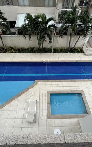 Apartamento à venda com 58m², 2 quartos e 1 vagaVista da Varanda da Sala