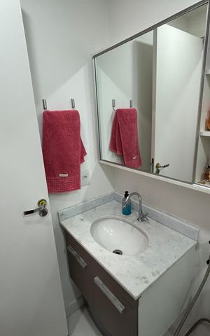 Apartamento à venda com 58m², 2 quartos e 1 vagaBanheiro Social