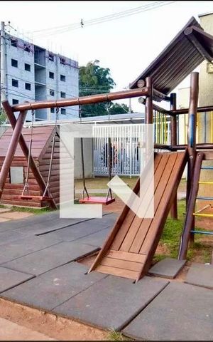 Apartamento para alugar com 42m², 2 quartos e 1 vaga Apartamento para alugar com 42m², 2 quartos e 1 vagaÁrea comum - Playground