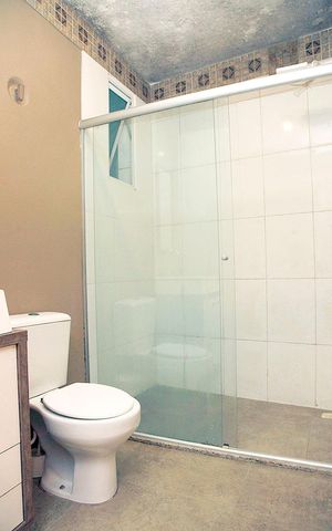 Apartamento à venda com 80m², 2 quartos e sem vagaBanheiro social