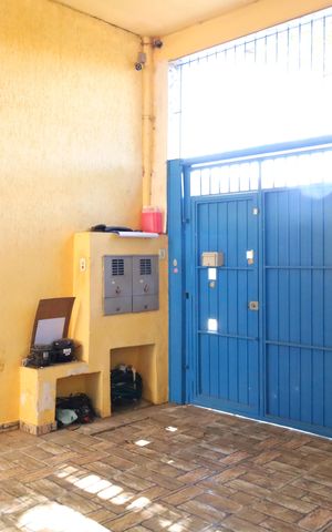 Casa à venda com 240m², 2 quartos e 2 vagasGaragem
