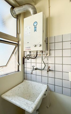 Apartamento para alugar com 60m², 2 quartos e 1 vaga Apartamento para alugar com 60m², 2 quartos e 1 vagaCozinha e Área de Serviço
