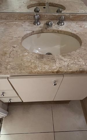 Apartamento para alugar com 90m², 3 quartos e 2 vagas Apartamento para alugar com 90m², 3 quartos e 2 vagasBanheiro Social