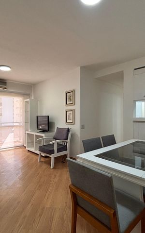 Apartamento para alugar com 90m², 3 quartos e 2 vagas Apartamento para alugar com 90m², 3 quartos e 2 vagasSala