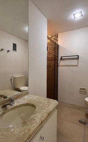 Apartamento para alugar com 90m², 3 quartos e 2 vagas Apartamento para alugar com 90m², 3 quartos e 2 vagasBanheiro Social