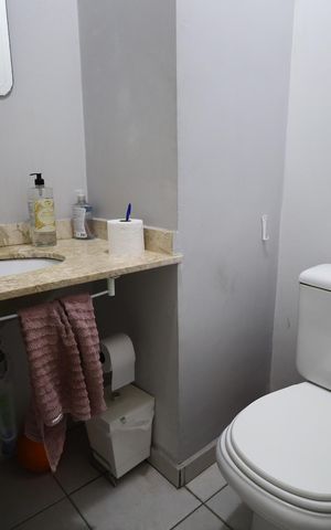 Casa de condomínio à venda com 112m², 2 quartos e 1 vagaLavabo