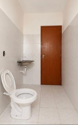 Casa para alugar com 60m², 2 quartos e sem vagaBanheiro