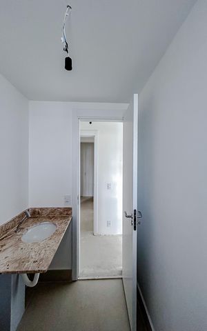 Apartamento à venda com 186m², 3 quartos e 2 vagasBanheiro da Suíte 2