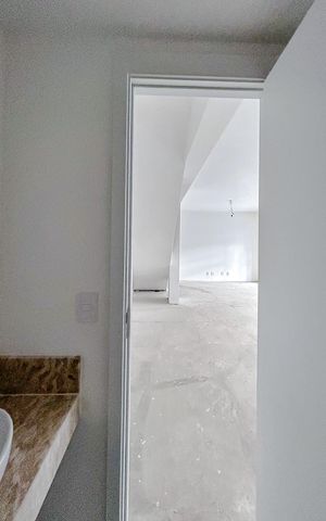 Apartamento à venda com 186m², 3 quartos e 2 vagasLavabo
