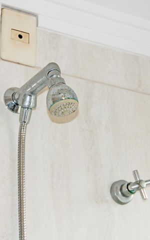 Apartamento à venda com 92m², 3 quartos e 2 vagasBanheiro social
