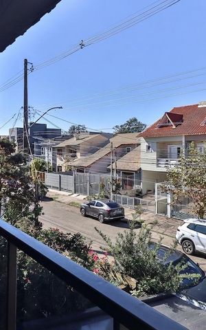 Casa à venda com 133m², 3 quartos e 2 vagas Casa à venda com 133m², 3 quartos e 2 vagasVaranda