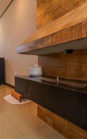Casa à venda com 133m², 3 quartos e 2 vagas Casa à venda com 133m², 3 quartos e 2 vagasSala