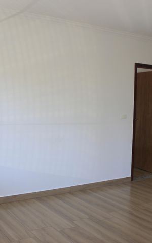 Apartamento para alugar com 70m², 2 quartos e sem vagaSala 