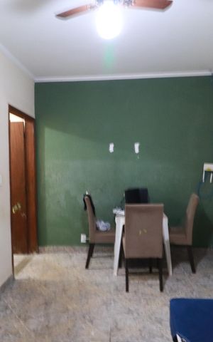 Casa para alugar com 125m², 2 quartos e 8 vagasSala 