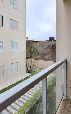 Apartamento à venda com 55m², 2 quartos e 1 vaga Apartamento à venda com 55m², 2 quartos e 1 vagaVaranda da sala