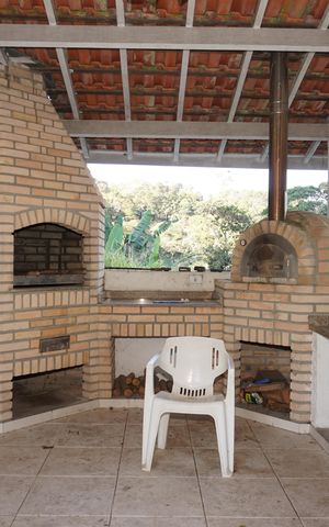 Casa de condomínio para alugar com 3000m², 6 quartos e 8 vagasChurrasqueira