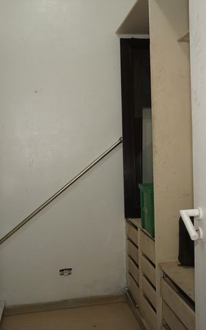 Casa de condomínio para alugar com 3000m², 6 quartos e 8 vagasCloset da suíte 2