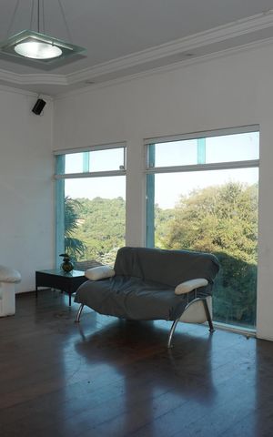 Casa de condomínio para alugar com 3000m², 6 quartos e 8 vagasSala