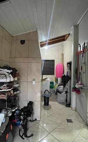 Casa à venda com 625m², 3 quartos e 2 vagas