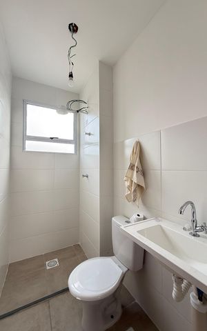 Apartamento para alugar com 47m², 2 quartos e 1 vaga Apartamento para alugar com 47m², 2 quartos e 1 vagaBanheiro Social