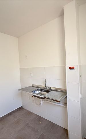 Apartamento para alugar com 47m², 2 quartos e 1 vaga Apartamento para alugar com 47m², 2 quartos e 1 vagaCozinha e Área de Serviço