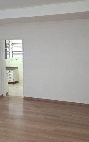 Apartamento à venda com 79m², 2 quartos e 1 vaga Apartamento à venda com 79m², 2 quartos e 1 vagaSala