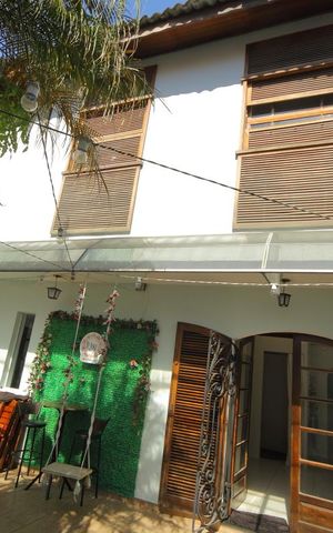 Casa para alugar com 320m², 3 quartos e 4 vagasVista Interna 