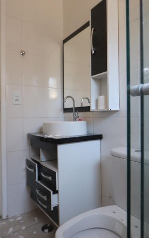 Casa para alugar com 120m², 2 quartos e 2 vagasBanheiro da Suíte