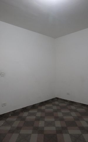 Casa para alugar com 120m², 2 quartos e 2 vagasSuíte