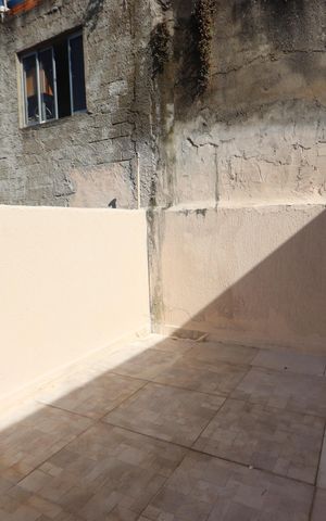 Casa para alugar com 120m², 2 quartos e 2 vagasSolário