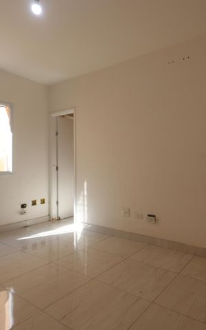 Casa para alugar com 120m², 2 quartos e 2 vagasCopa