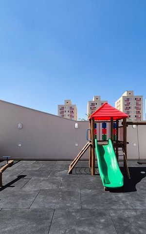 Apartamento à venda com 48m², 2 quartos e 1 vaga Apartamento à venda com 48m², 2 quartos e 1 vagaÁrea comum - Playground