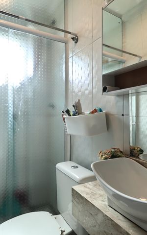 Apartamento à venda com 94m², 2 quartos e 1 vaga Apartamento à venda com 94m², 2 quartos e 1 vagaBanheiro