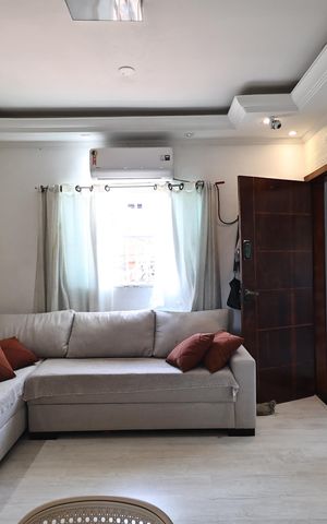 Apartamento à venda com 94m², 2 quartos e 1 vaga Apartamento à venda com 94m², 2 quartos e 1 vagaSala