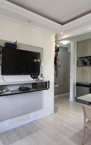 Apartamento à venda com 94m², 2 quartos e 1 vaga Apartamento à venda com 94m², 2 quartos e 1 vagaSala