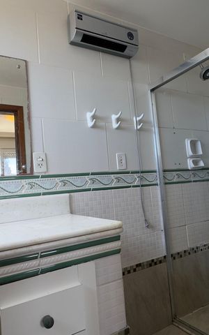 Apartamento para alugar com 136m², 3 quartos e 2 vagas Apartamento para alugar com 136m², 3 quartos e 2 vagasBanheiro