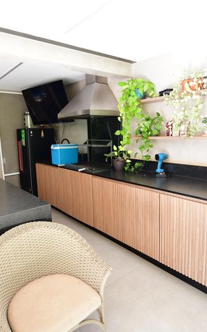 Casa de condomínio à venda com 205m², 3 quartos e 4 vagasVaranda gourmet