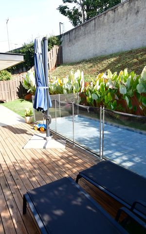Casa de condomínio à venda com 205m², 3 quartos e 4 vagasPiscina