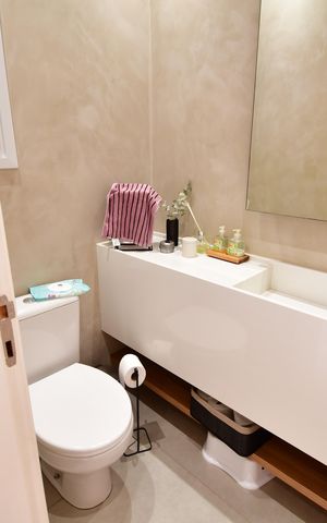 Casa de condomínio à venda com 205m², 3 quartos e 4 vagasLavabo