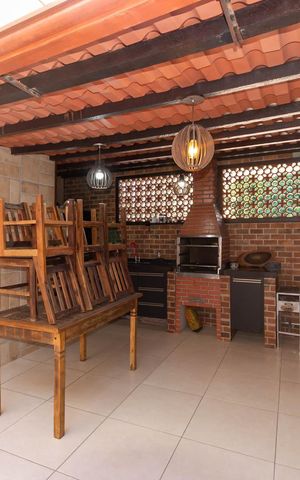 Casa para alugar com 142m², 3 quartos e 1 vagaÁrea gourmet