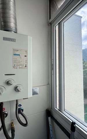 Apartamento à venda com 54m², 3 quartos e sem vaga Apartamento à venda com 54m², 3 quartos e sem vagaCozinha e Área de Serviço