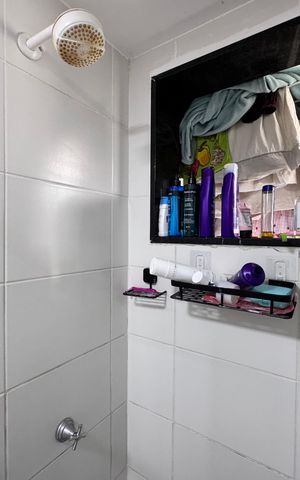 Apartamento à venda com 54m², 3 quartos e sem vaga Apartamento à venda com 54m², 3 quartos e sem vagaBanheiro Social