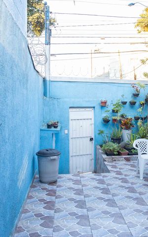Casa à venda com 100m², 4 quartos e 2 vagasQuintal