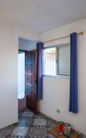 Casa à venda com 100m², 4 quartos e 2 vagasQuarto de Serviço 2