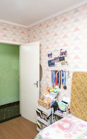 Casa à venda com 100m², 4 quartos e 2 vagasQuarto 2