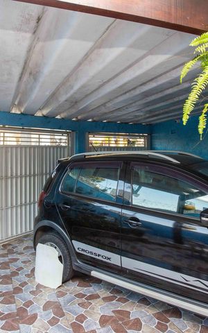Casa à venda com 100m², 4 quartos e 2 vagasGaragem