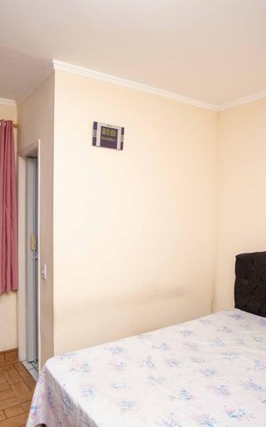 Casa à venda com 100m², 4 quartos e 2 vagasQuarto Suíte
