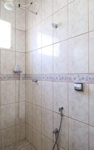 Casa para alugar com 280m², 3 quartos e 2 vagasBanheiro do Quarto 2